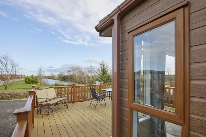 Terrace/Patio 6 of 15