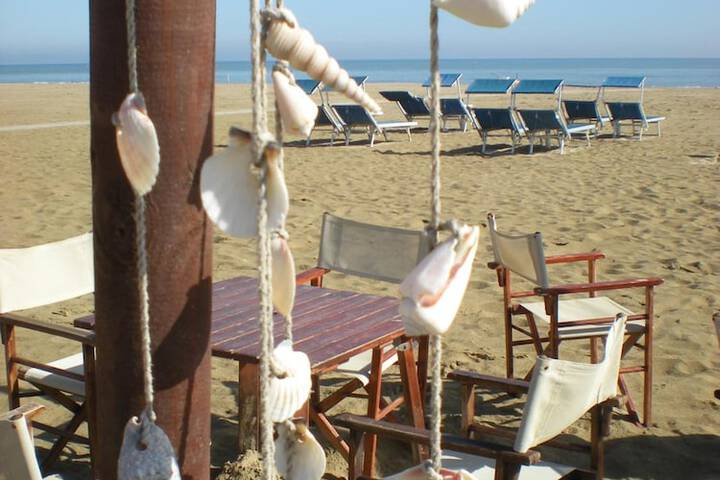 Beach 39 of 52