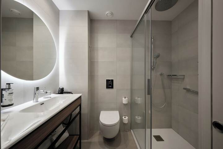 Room 28 of 59