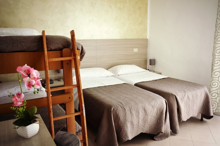 Room 31 of 71