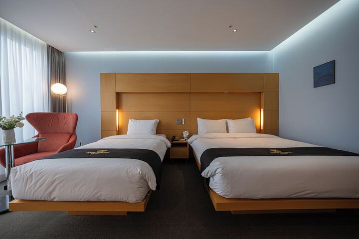 Room 47 of 115