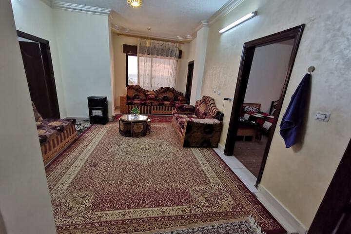 Room 6 of 35