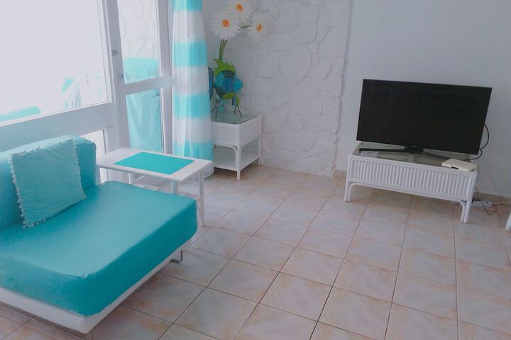Room 14 of 48