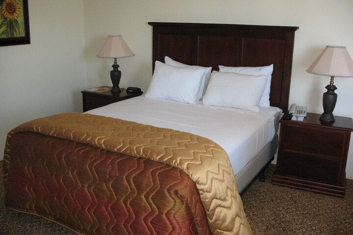 Room 7 of 36