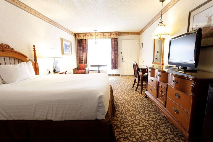 Room 25 of 63