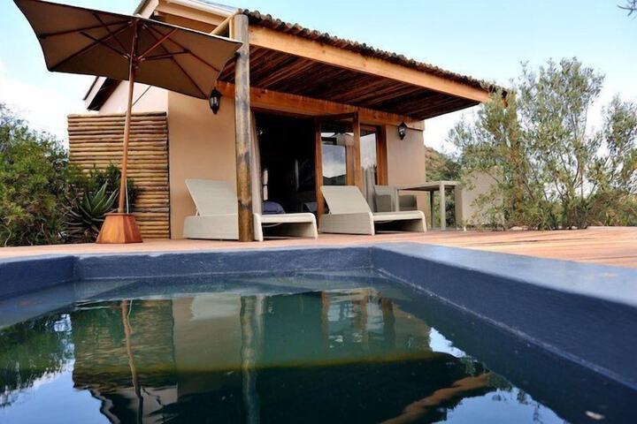 Pool Hotel