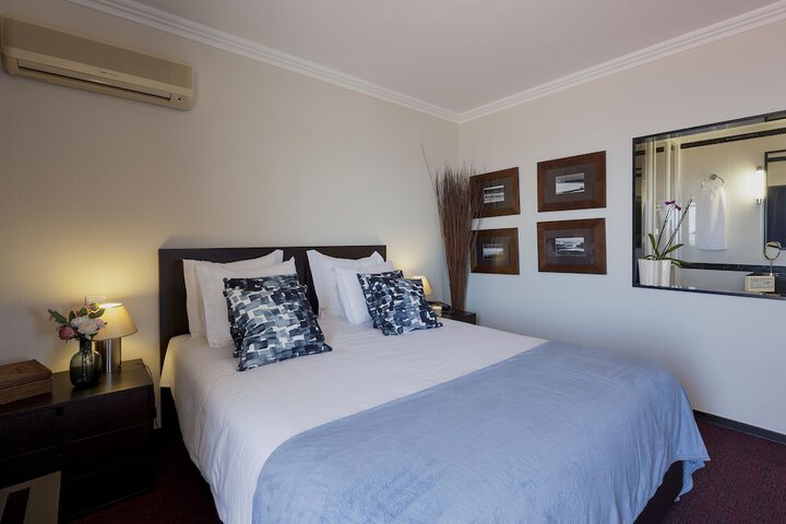 Room 12 of 63