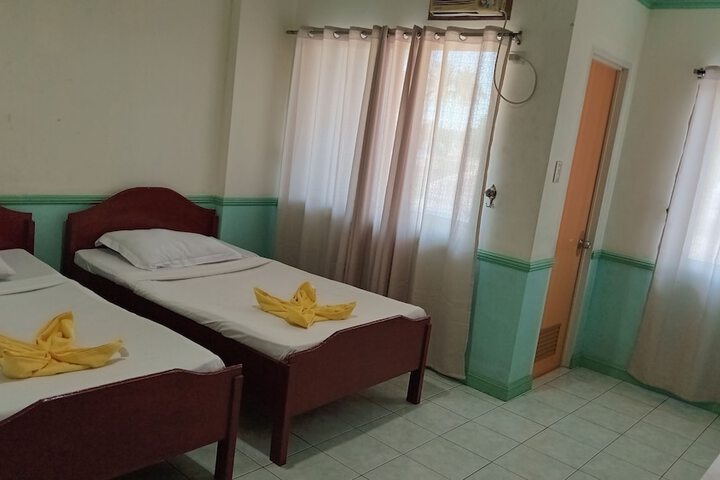 Room 7 of 22