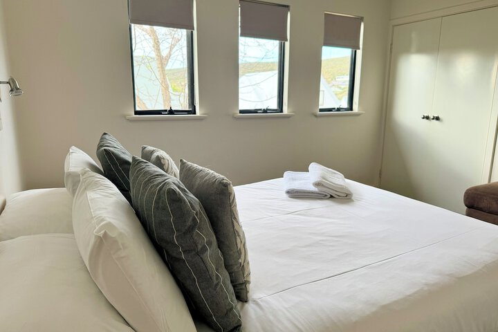 Room 17 of 178