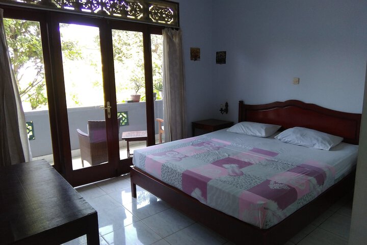 Room 5 of 56