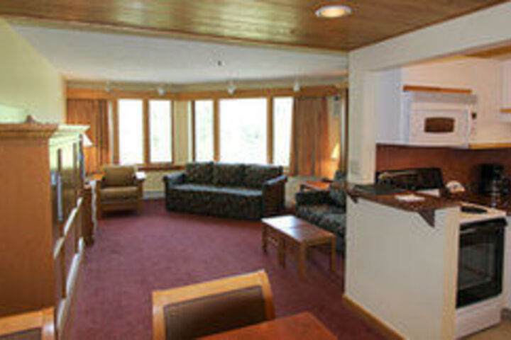 Room 12 of 19