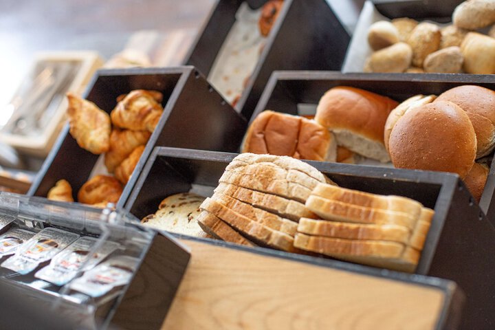 Breakfast/Coffee Service 71 of 106