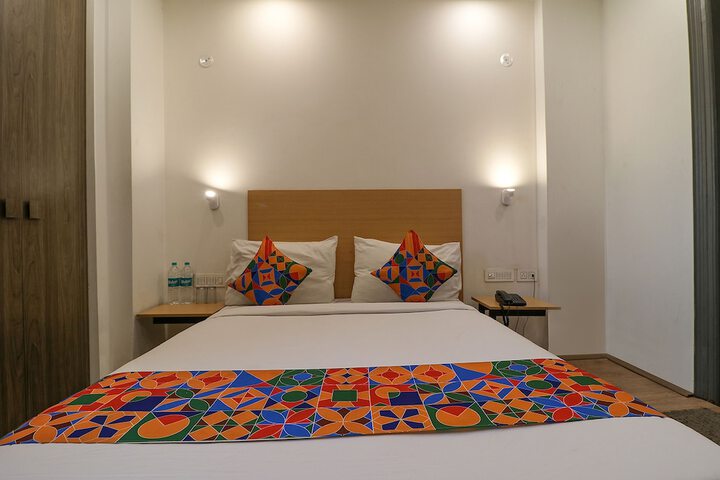 Room 15 of 31