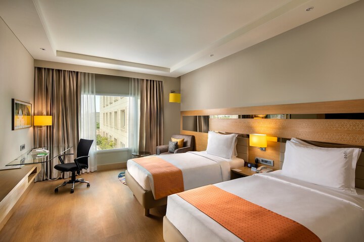 Room 5 of 47