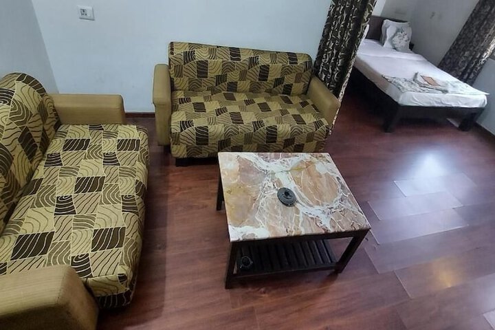 Room 36 of 64