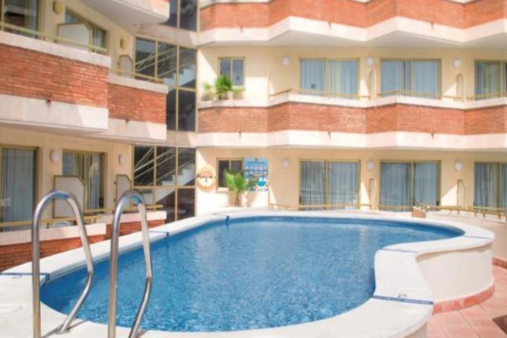Pool 2 of 5