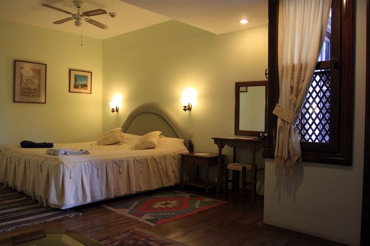 Room 9 of 57