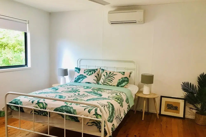 Room 5 of 24