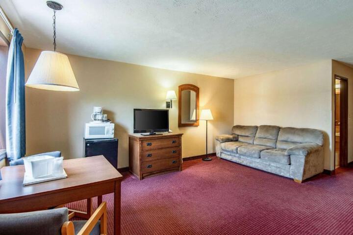 Room 19 of 47