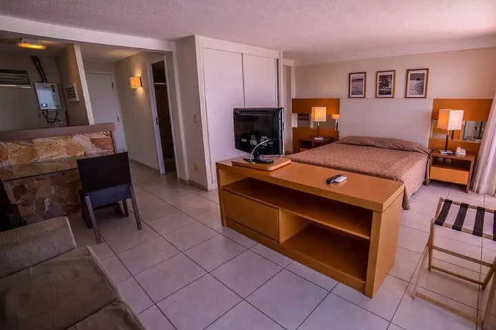 Room 2 of 17