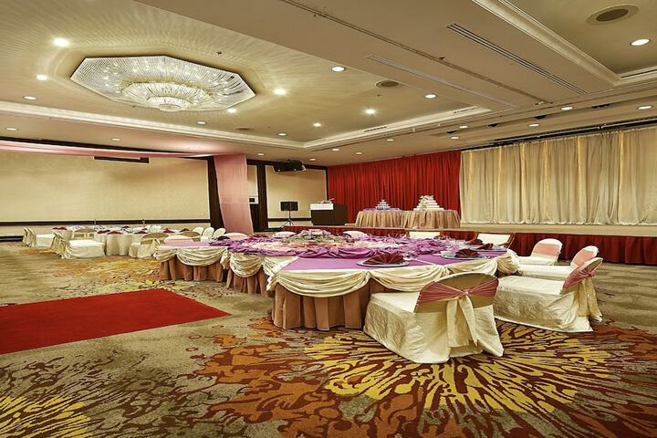 Wedding/Banquet 39 of 46