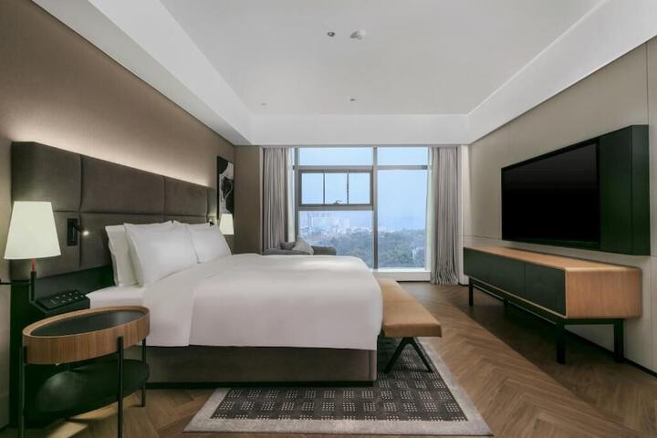 Intercity Hotel Zunyi Renhuai