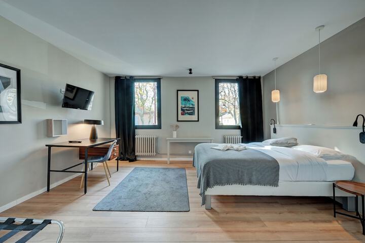 Room 20 of 48