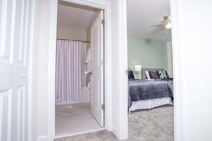 Room 104 of 123