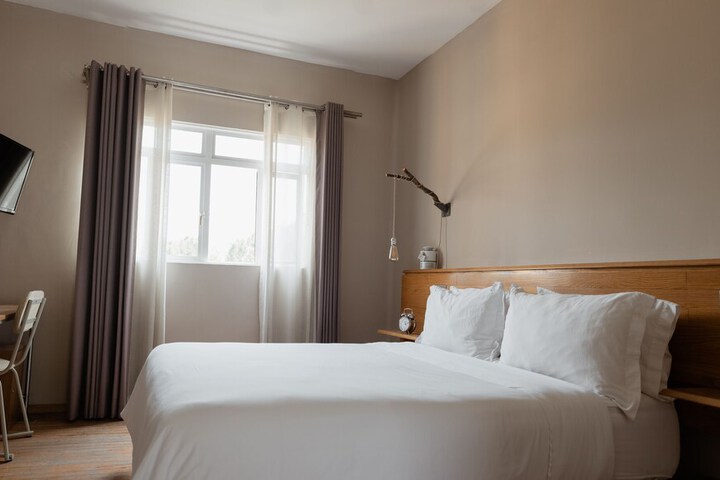 Room 10 of 41