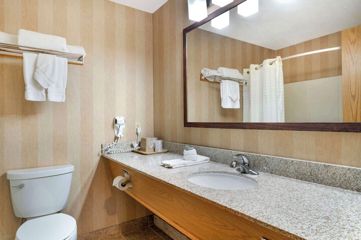 Clean Restrooms