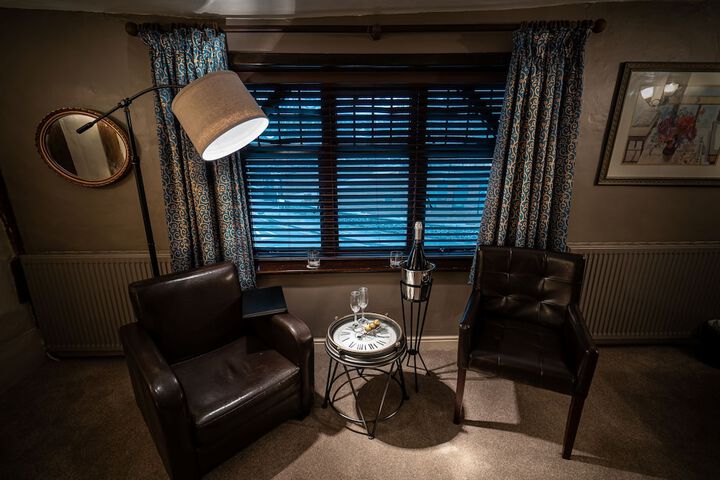 Room 11 of 46