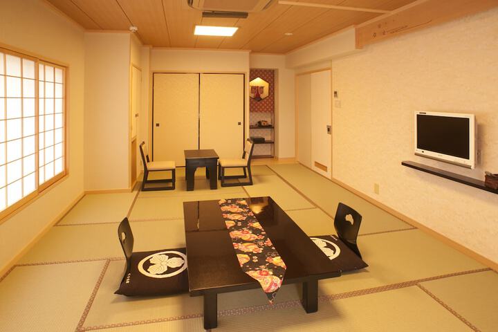 Room 7 of 58