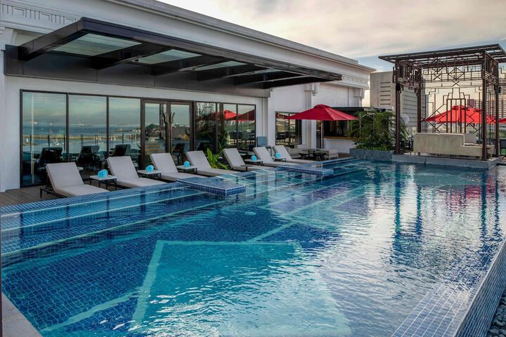 Pool 53 of 129