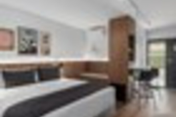 Room 56 of 120