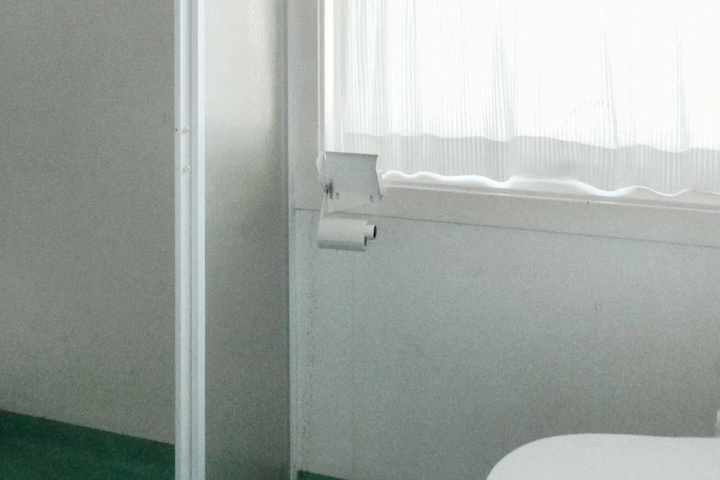 Room 9 of 15