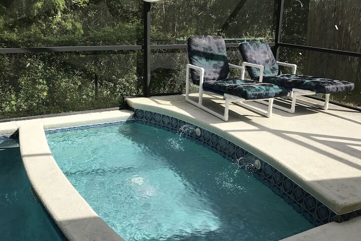 Pool 88 of 92