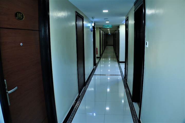 Ballroom/Hall 44 of 49