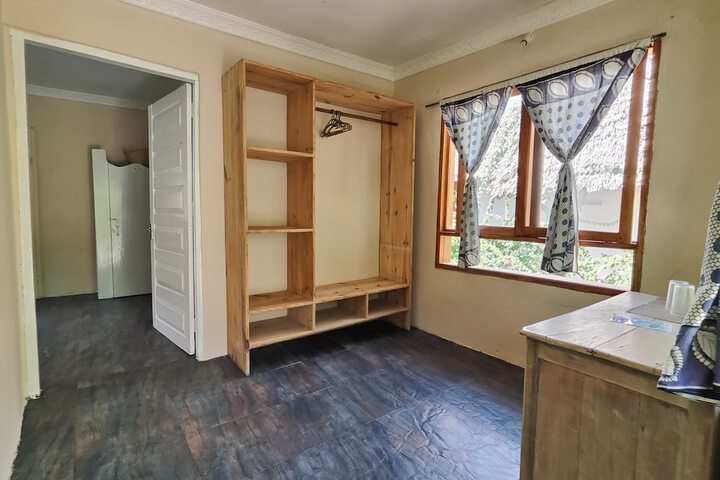 Room 40 of 117