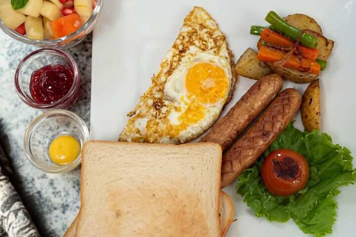 Breakfast/Coffee Service 89 of 105