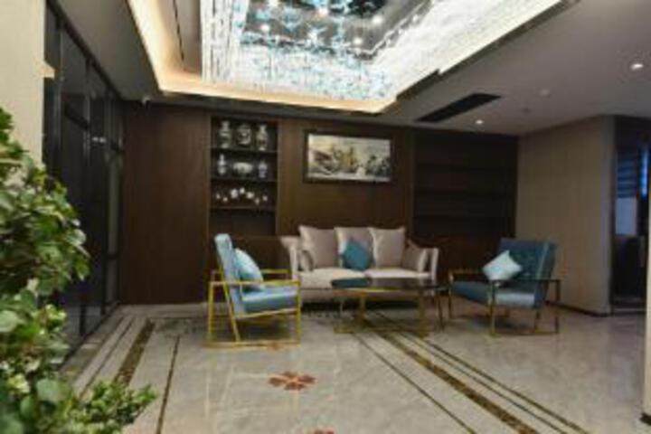 Lanting Art Hotel