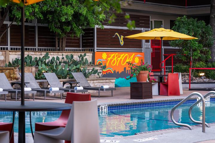 Pool