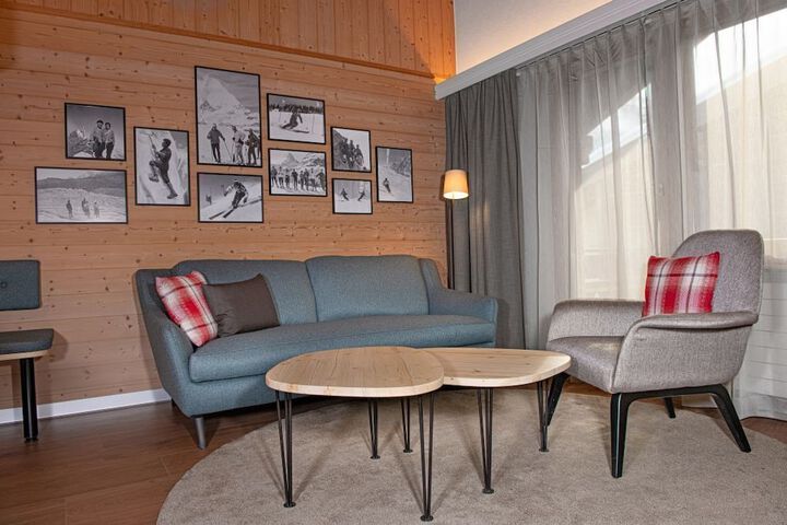 Room 31 of 49