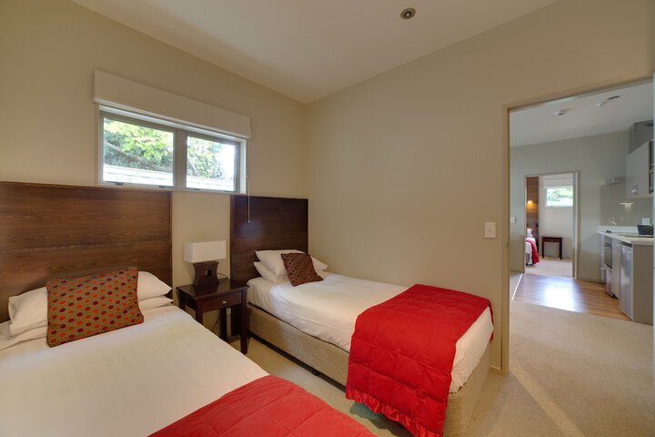 Room 5 of 42