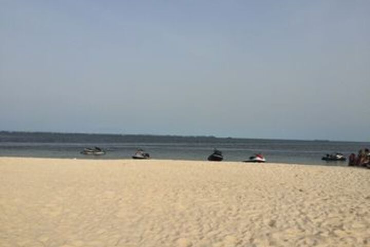 Beach 7 of 31