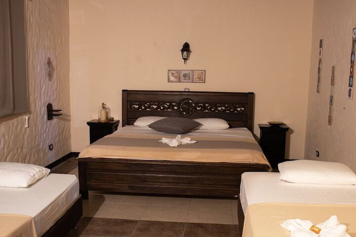 Room 15 of 47
