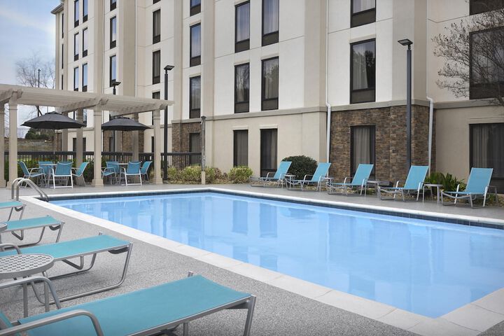 Pool Hotel