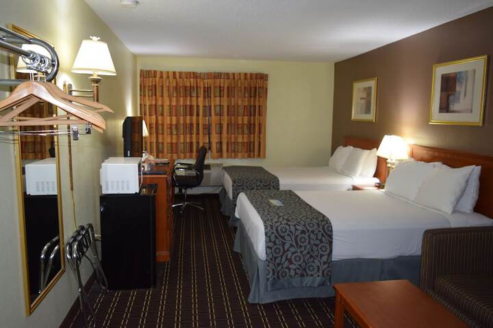 2 Double Beds No Elevator (11 of 13)