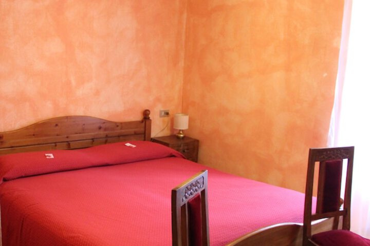 Room 4 of 56