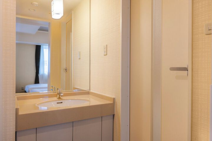 Bath Interior