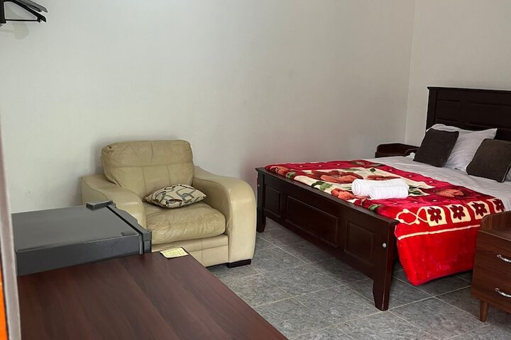 Room 3 of 26
